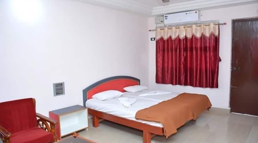 iROOMZ Sagar Deluxe, Bijapur 4